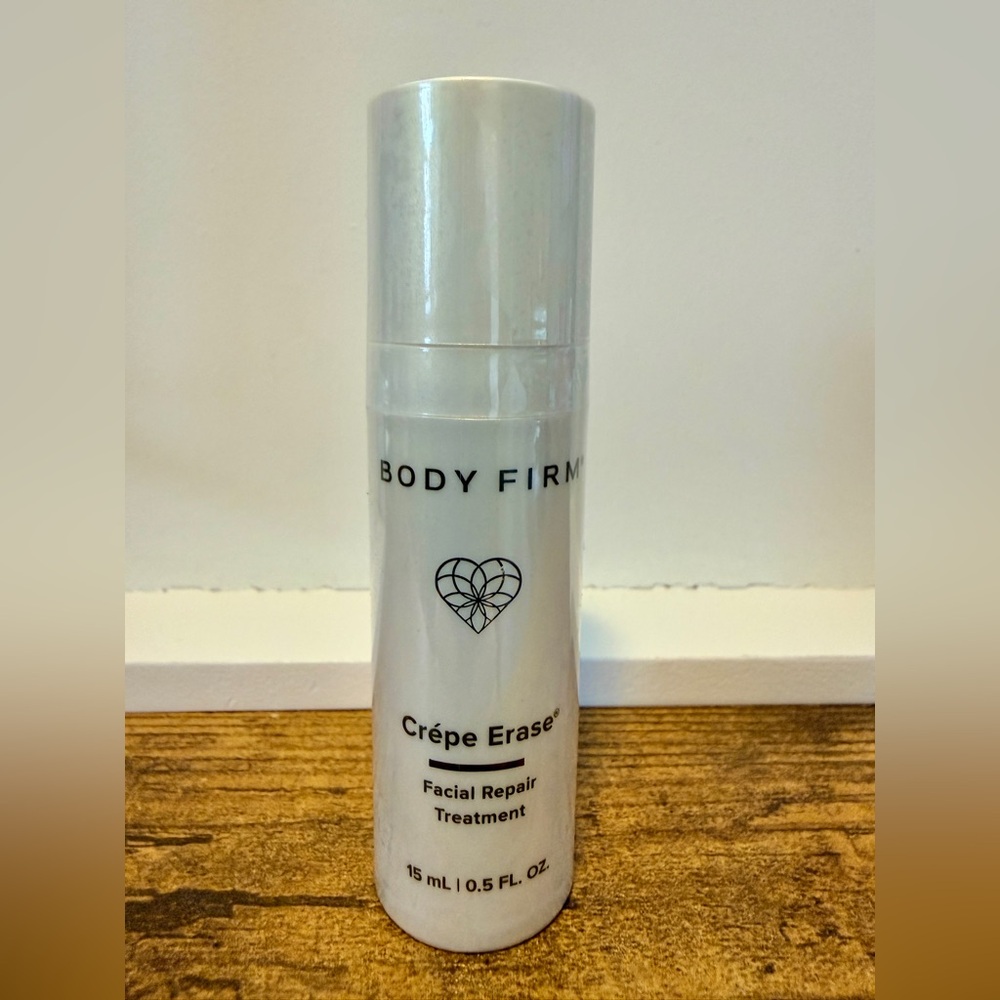 Crepe Erase Body Firm Facial Repair Treatment - White